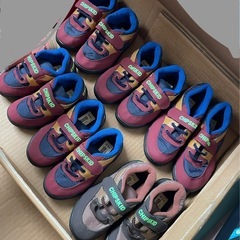 【新品、未使用】キッズシューズ スニーカー セット まとめの画像