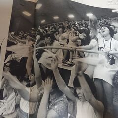 THE BEATLES IN TOKYO 　雑誌 週刊読売 臨時増刊　東京のビートルズの画像