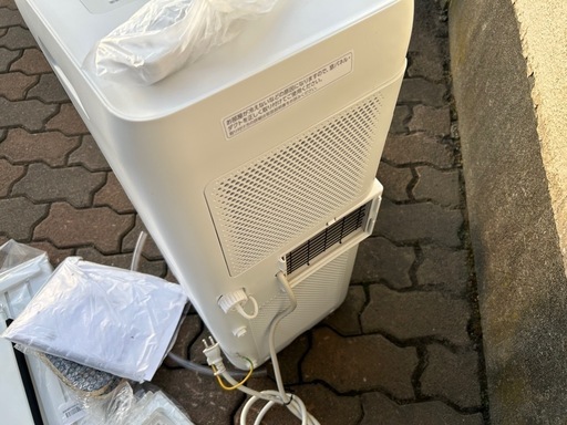 高年式　2022年 スポットクーラー アイリスオーヤマ IPA-2222G 付属品あり　