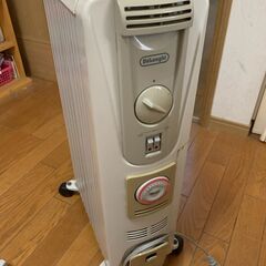 デロンギヒーター　100V、1200W