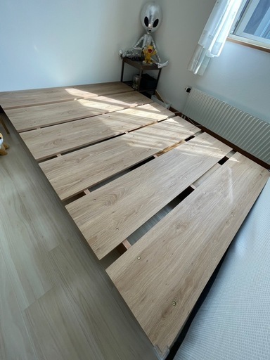 LOWYA  ベッドフレーム セミダブル　10／20まで