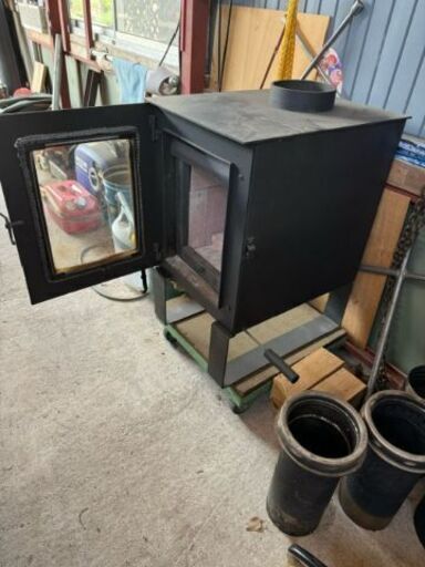 試作機、薪ストーブ処分価格、試し炊きを一度しました。
