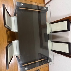 ダイニングテーブル　5セート