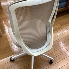 オカムラ　ワークチェアー　Sylphyシリーズの画像