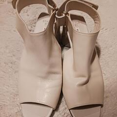 AKANE UTSUNOMIYA(アカネ ウツノミヤ)