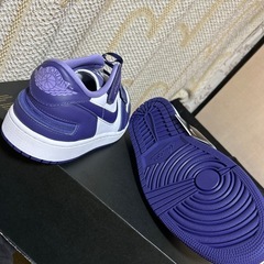 正規品‼️新品‼️エア、ジョーダン1K‼️の画像