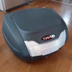Shad SH40 リアボックス