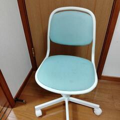 IKEA　学習椅子