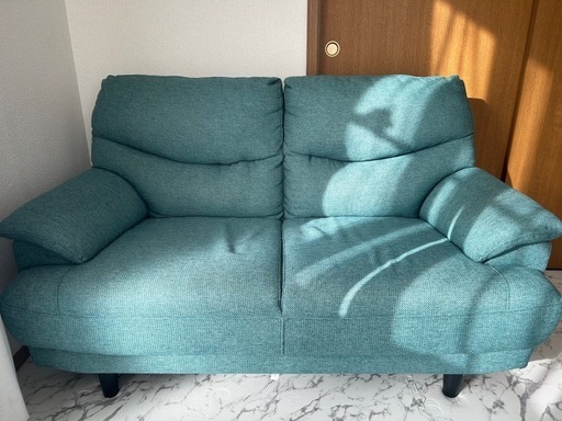 ニトリの2人掛けソファ