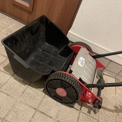 手押し芝刈り機、
