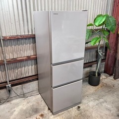 ご成約済み🐶　設置まで‼️ HITACHI 3ドア冷蔵庫 265L✨ 2人暮らしに⭕️の画像