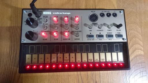 電子楽器 KORG volca keys
