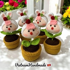 VietnamHandmade 手作りあみぐるみ 花の形のウサギ...