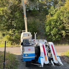 【問い合わせ対応中】イセキ　コンバイン　ＨＶ２１８Ｇ　オーガ式の画像