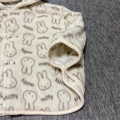 【美品】110〜 冬物　ポンチョ　ミッフィーの画像