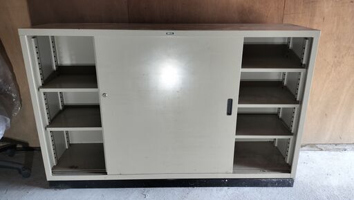 コクヨ製キャビネット　配送可！　横150cm×奥行40cm×高さ95cm　スチール棚  書庫  棚