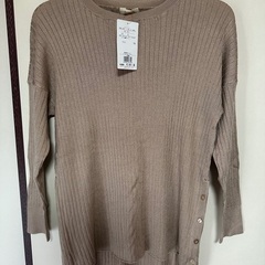 【新品】HusHusH 薄手 ニット トップス Lサイズ 未使用品
