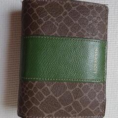 NINA RICCIの折り財布👛の画像