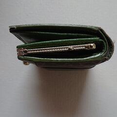 NINA RICCIの折り財布👛の画像