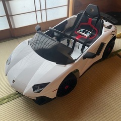 【取引中
】電動乗用ラジコン ランボルギーニ アベンタドール S...