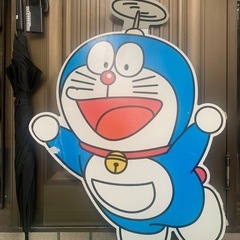 ドラえもん　ダンボール製パネル2体の画像