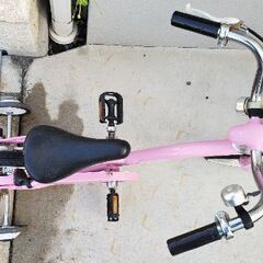 子供用こまつき自転車の画像