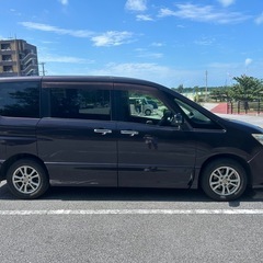 日産セレナ　ミニバン　の画像
