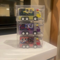 光るデコトラ3台❗️