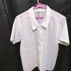 レトロ ブラウスの画像