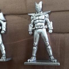 (10月5日まで)仮面ライダー、戦隊ものフィギュアの画像