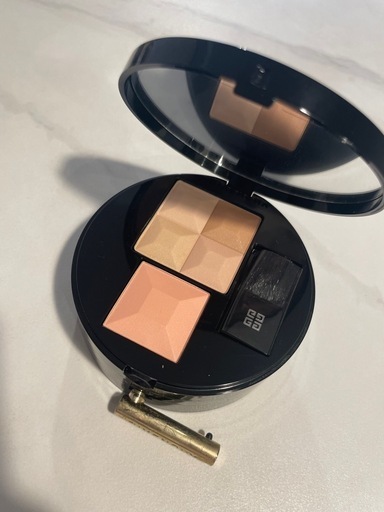 GIVENCHY グラマーオンザゴー セール 3ステップメイクアップパレット