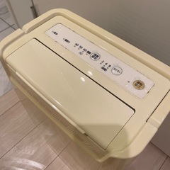 【値下げしました！】除湿機の画像
