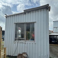プレハブの画像