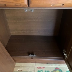 （受け渡し予定者決定）食器棚の画像