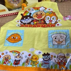 アンパンマン目覚まし時計、ぬいぐるみセットの画像