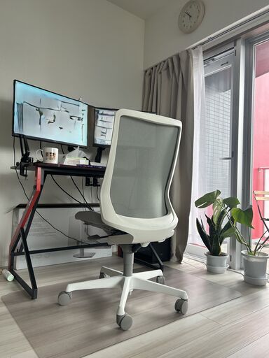 オカムラ フルーエント オフィスチェア