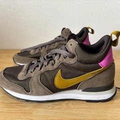 【終了】NIKE ナイキ ハイカットスニーカー　 24cmの画像