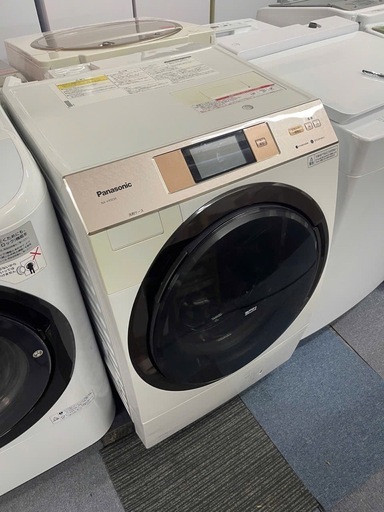 北九州市内配送無料　保証付き パナソニック ドラム式電気洗濯機 NA-VX5E3R 10kg