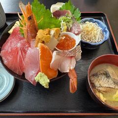 【平成生まれ募集中】毎日いろんなお昼ご飯が食べれて嬉しい!!【現...
