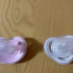 おしゃぶり　新生児〜の画像