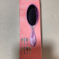 新品未開封⭐️限定品⭐️定価約1,700円⭐️ウエットブラシ⭐️ヘアブラシ②の画像