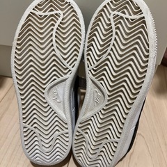 キッズ スニーカー18cmの画像