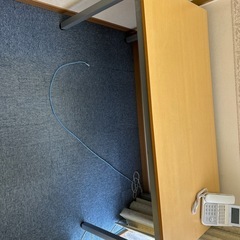 作業用テーブル