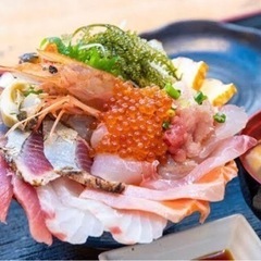 １０月４日(金)１１時に海鮮丼食べに行きませんか？？
