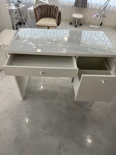 新品】白い机 【公式通販】
