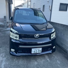 トヨタ　ヴォクシー 70系
