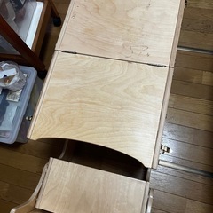 ラーニングタワー　踏み台　机　ステップ　モンテッソーリの画像
