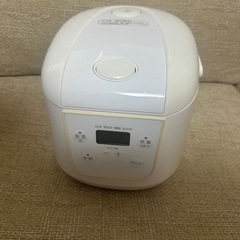 炊飯器　3.5合炊き マイコン炊飯ジャー