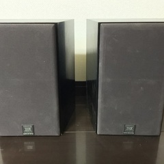 ONKYO THXスピーカー　HTS-SR10 ペア　難あり(片方)の画像