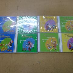 ◆お引取り限定/三重県/値引不可◆中古 Disney ディズニー WORLD OF ENGLISH 教材　　ＣＤ8枚（J-240）の画像